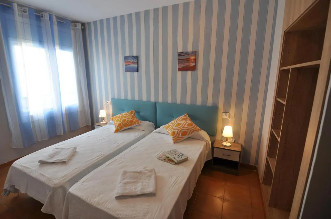 Rnet - Mt Apartaments Roses Spain